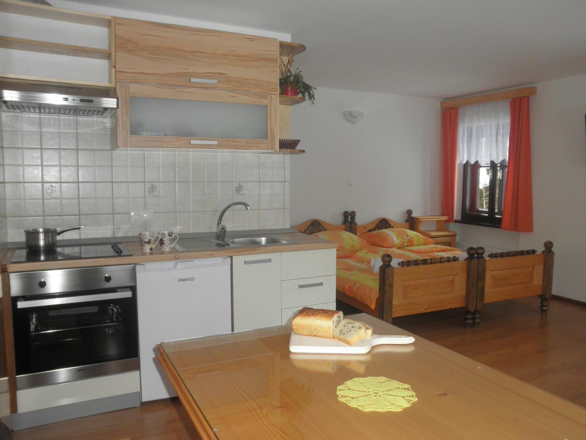 Apartments Cumar Церкно Номер фото